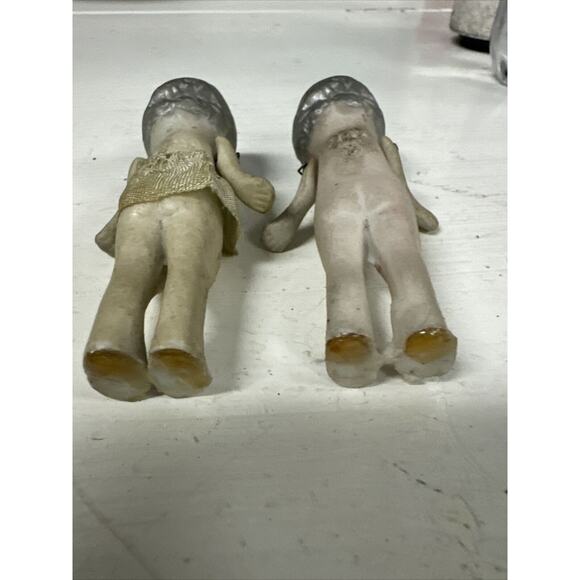 Vintage Bisque Porcelain Baby Dolls Jointed Arms Made in Japan 3" - Picture 4 of 5